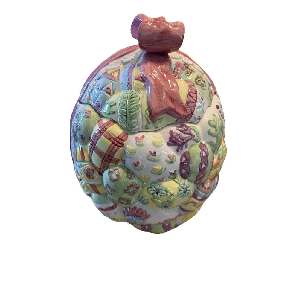 PBC International ceramic easter
